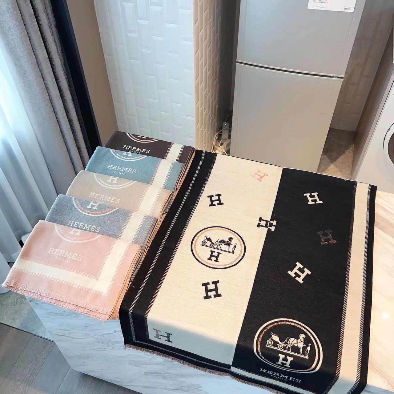 HERME5 タッセルクラシックスカーフ【50%割引+送料無料】