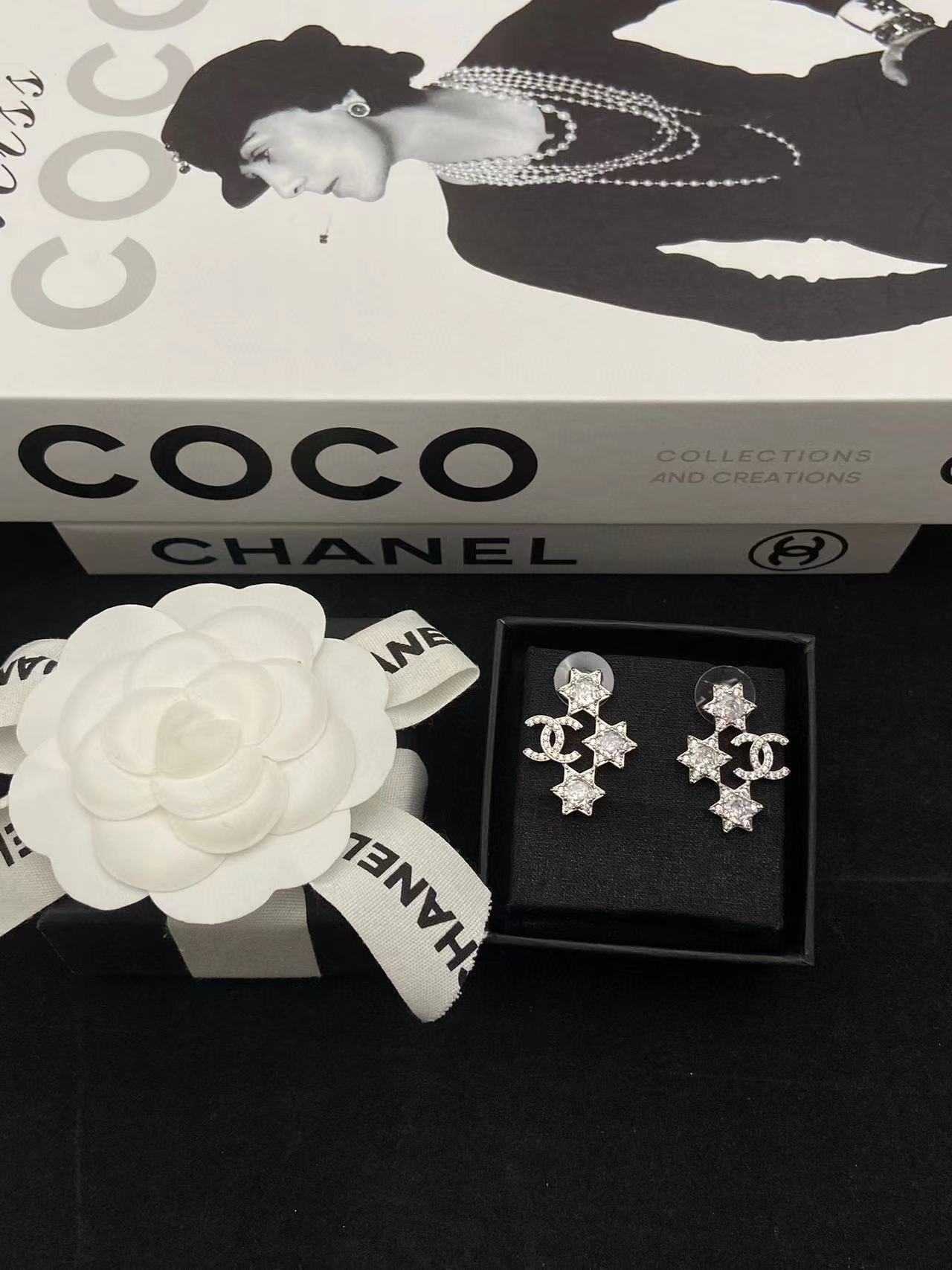 CHANE1 ダイヤモンド五芒星ピアス【50％割引+送料無料】