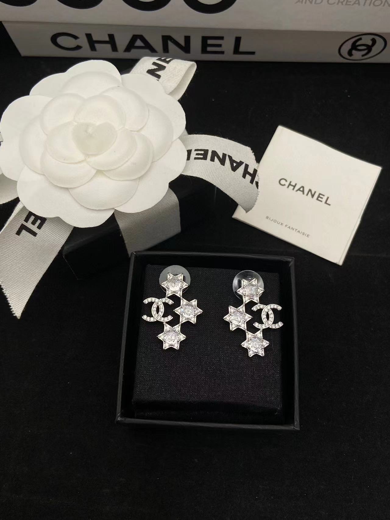 CHANE1 ダイヤモンド五芒星ピアス【50％割引+送料無料】