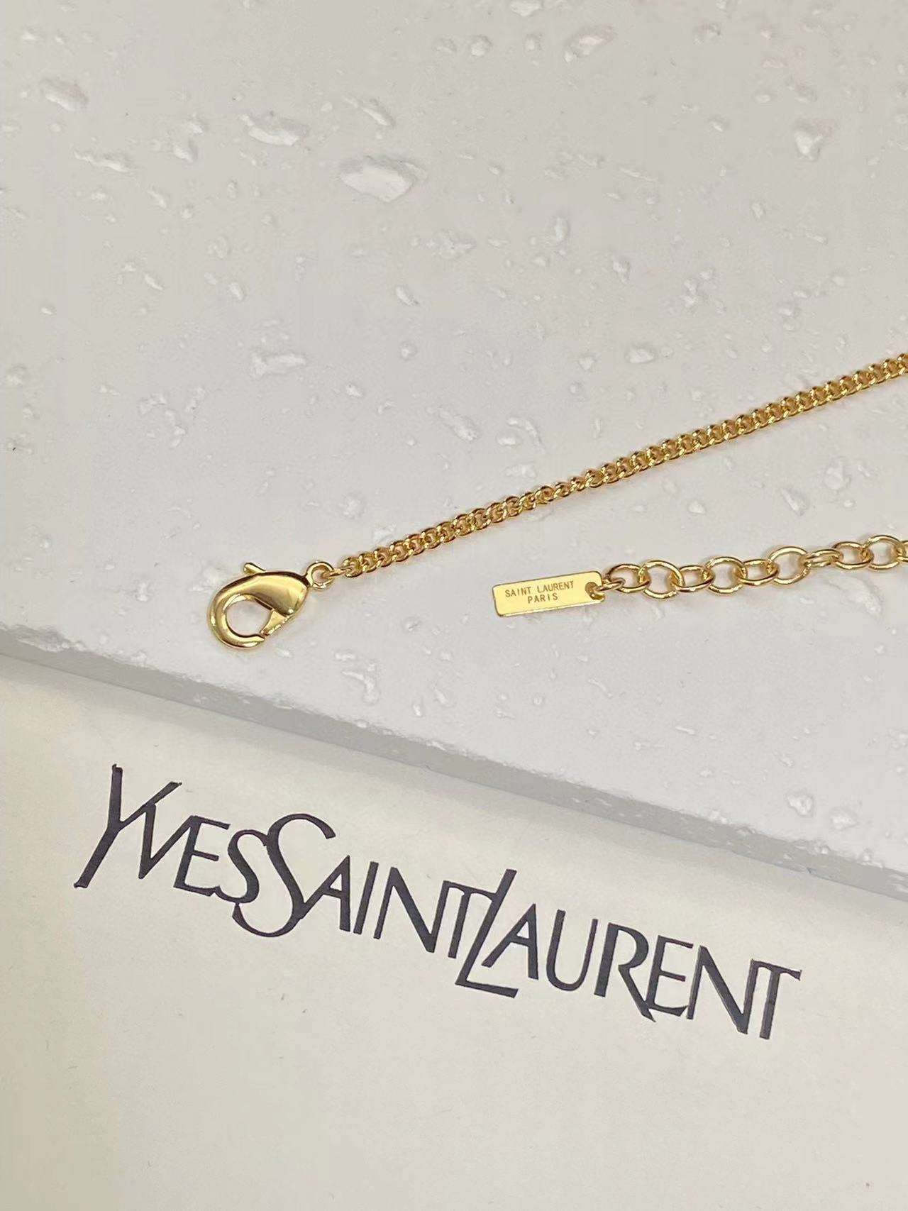 YSL ダイヤモンド ハート ネックレス【50％割引+送料無料】