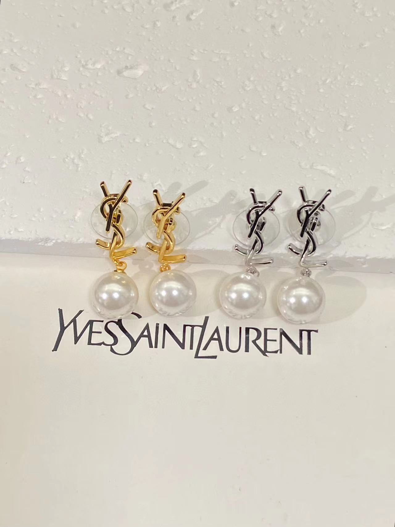 YSLパールイヤリング【50％割引+送料無料】