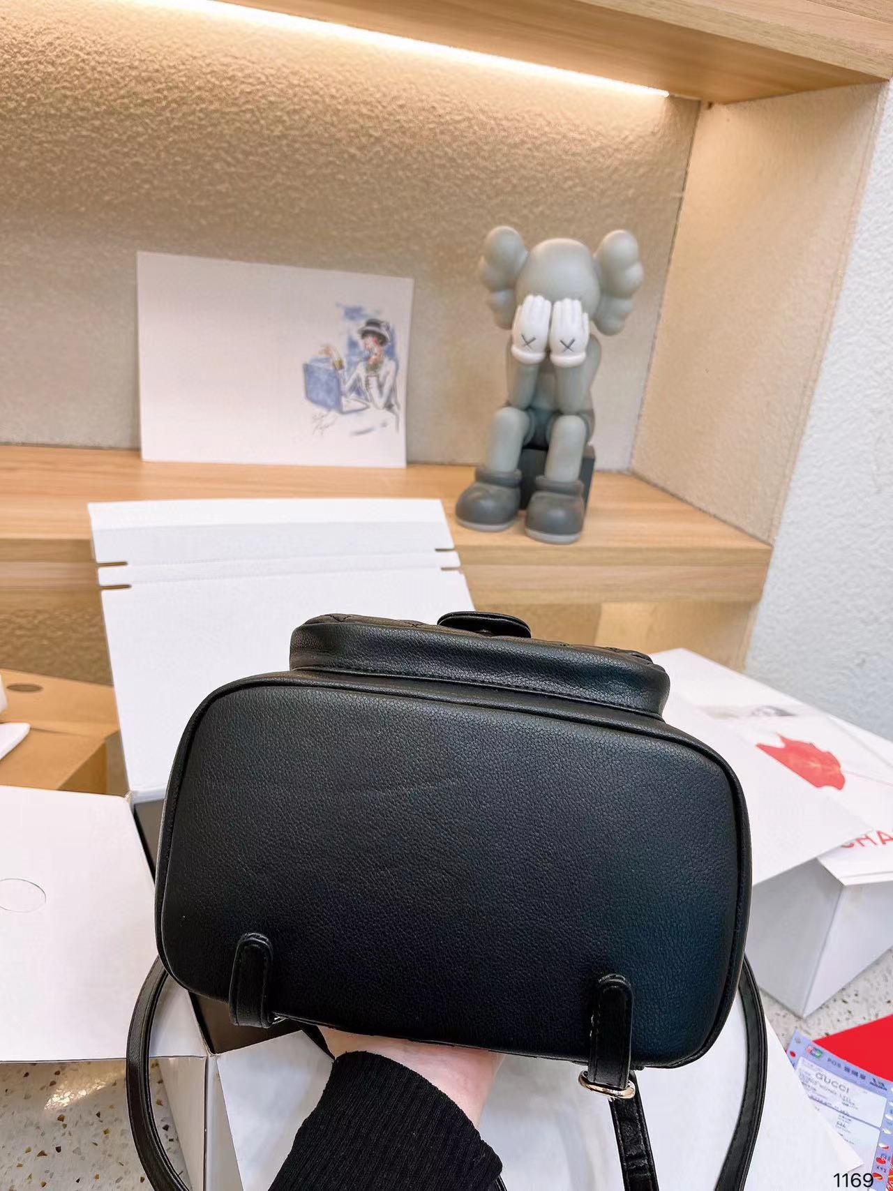 CHANE1 23P チェーンバックパック【50%割引+送料無料】