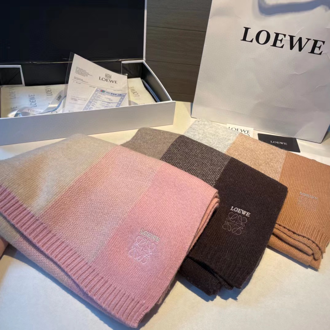 L0WEW 刺繍入りカシミアスカーフ【50％割引+送料無料】