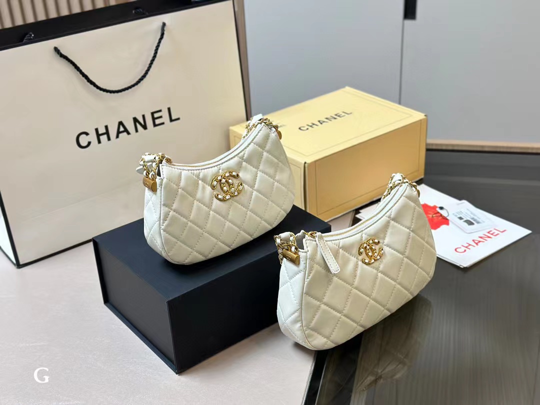 CHANE1 23p クレセントバッグ【50%割引+送料無料】