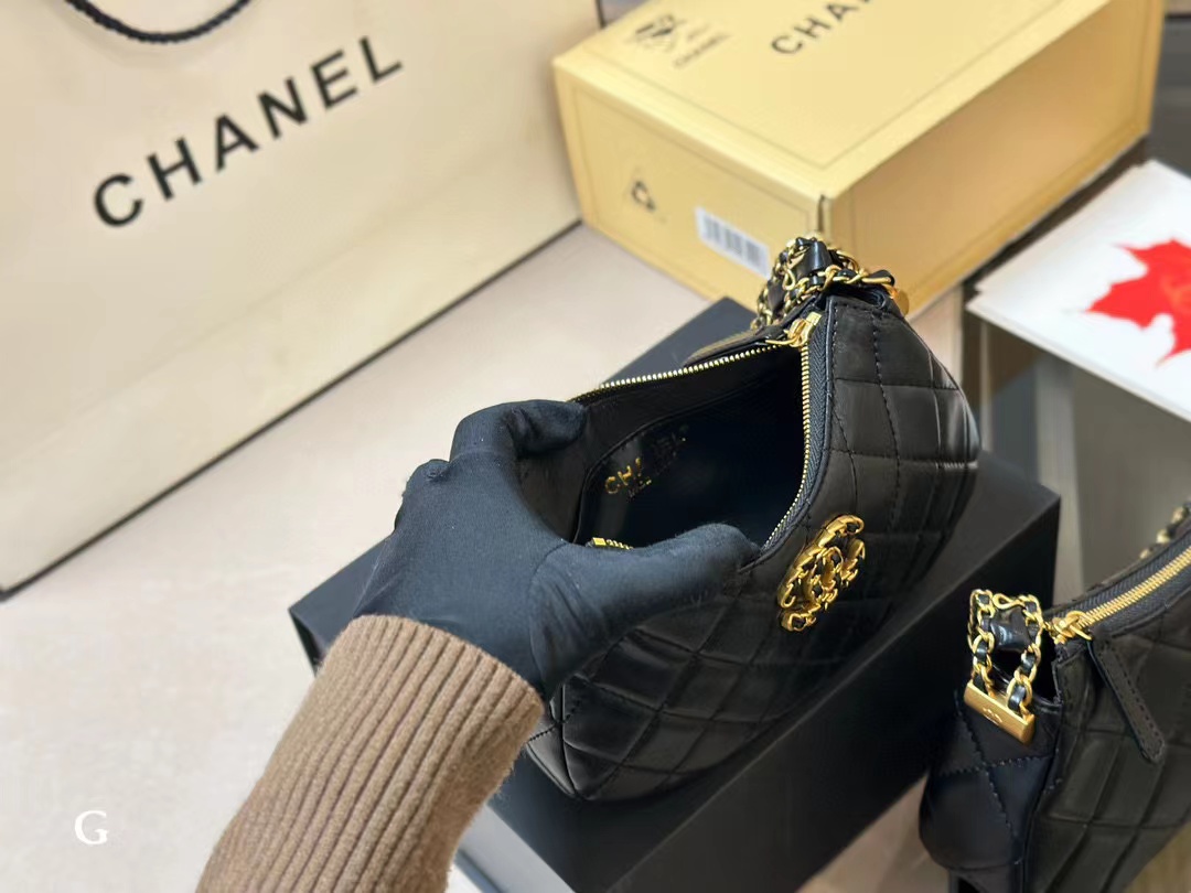 CHANE1 23p クレセントバッグ【50%割引+送料無料】