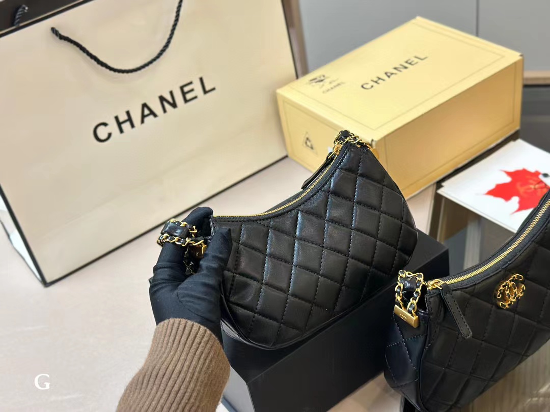 CHANE1 23p クレセントバッグ【50%割引+送料無料】