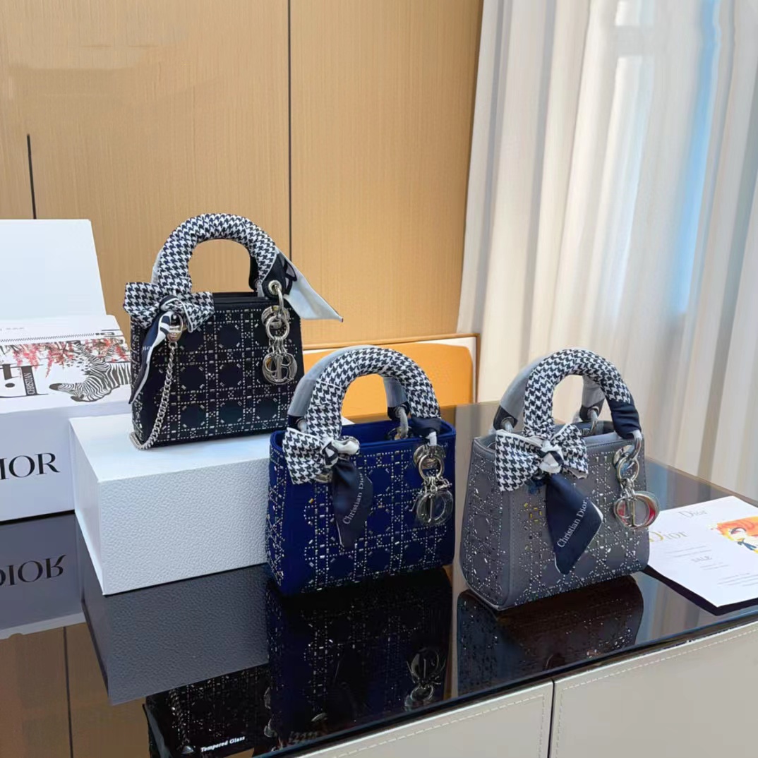 DI0R ラインストーンサテンハンドバッグ【50％割引+送料無料】