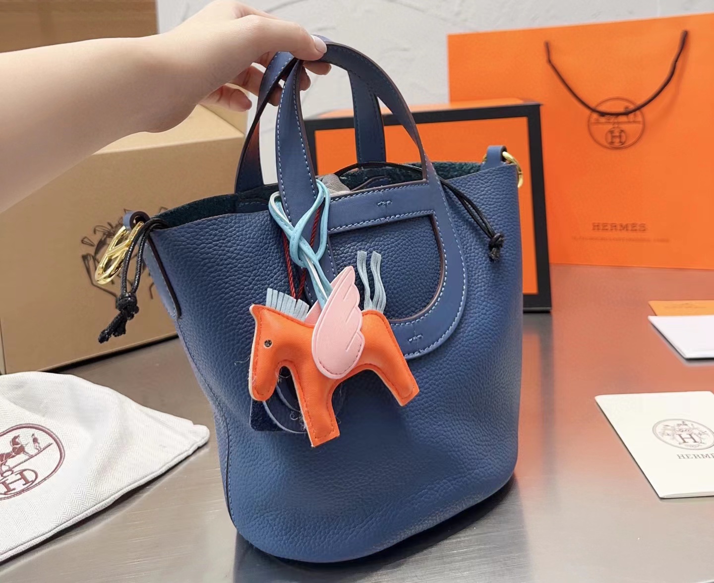 HERME5 豚鼻野菜かごハンドバッグ【50％割引+送料無料】