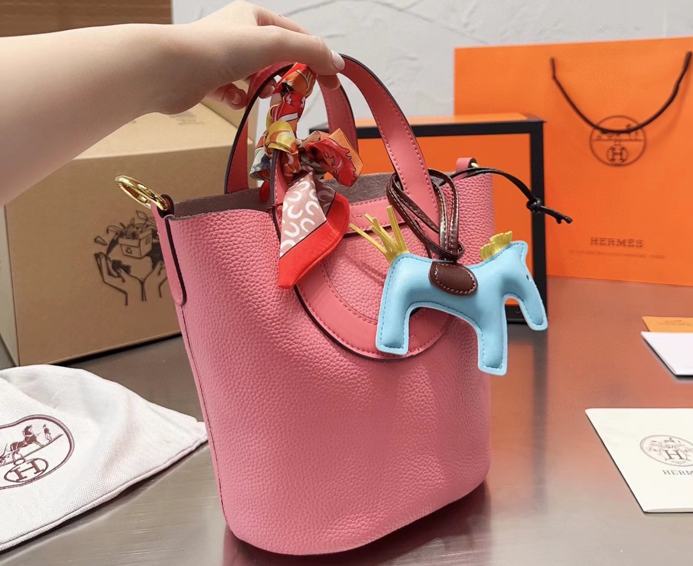 HERME5 豚鼻野菜かごハンドバッグ【50％割引+送料無料】