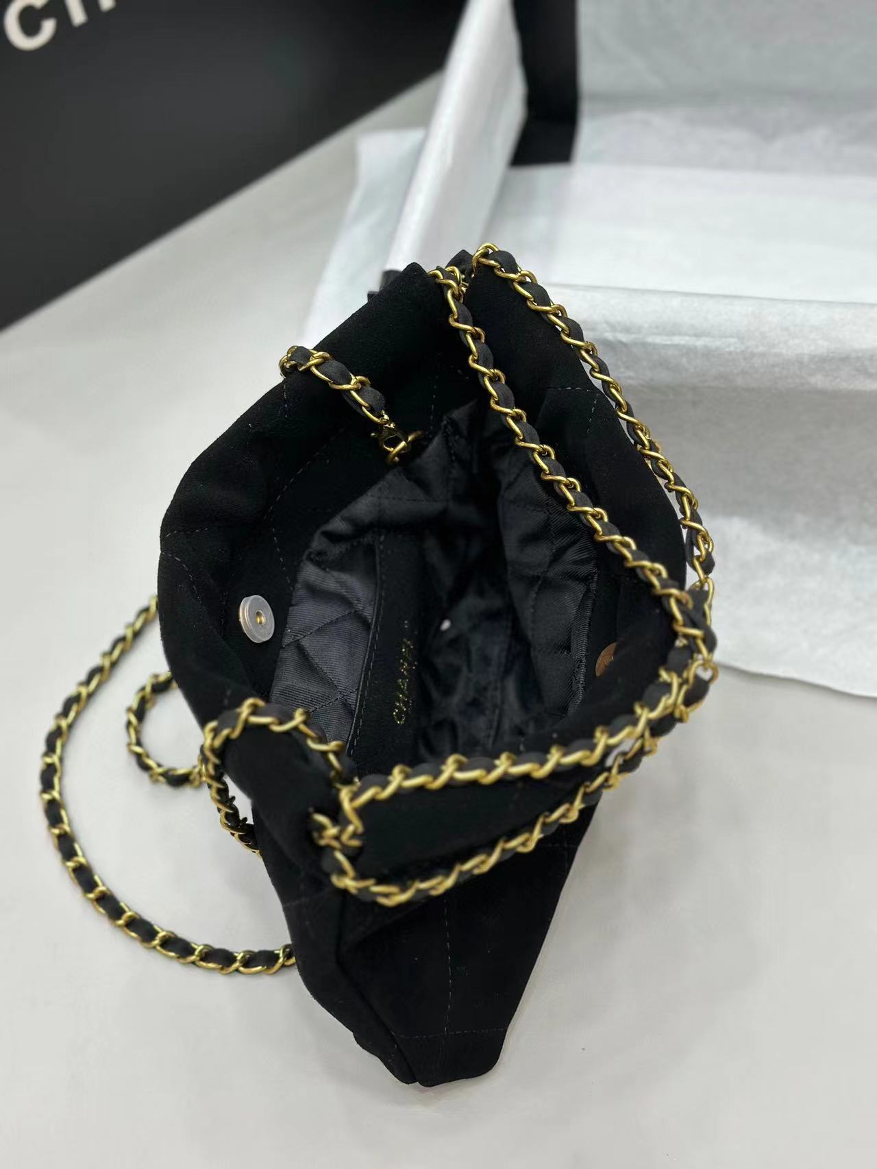 CHANE1 ヌバックレザー チェーン ショッピングバッグ【50％割引+送料無料】