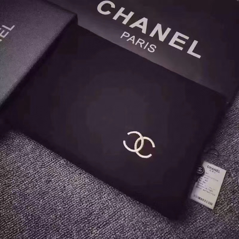 CHANE1 カシミヤ刺繍ロゴタッセルスカーフ【50%割引+送料無料】