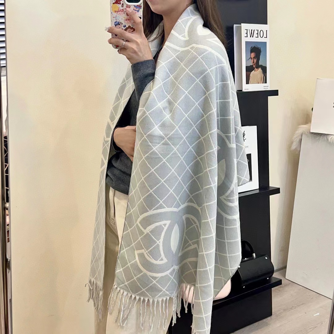 CHANE1 チェック柄タッセルカシミヤ大ロゴスカーフ【50％割引+送料無料】