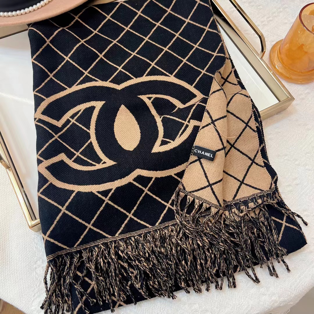 CHANE1 チェック柄タッセルカシミヤ大ロゴスカーフ【50％割引+送料無料】