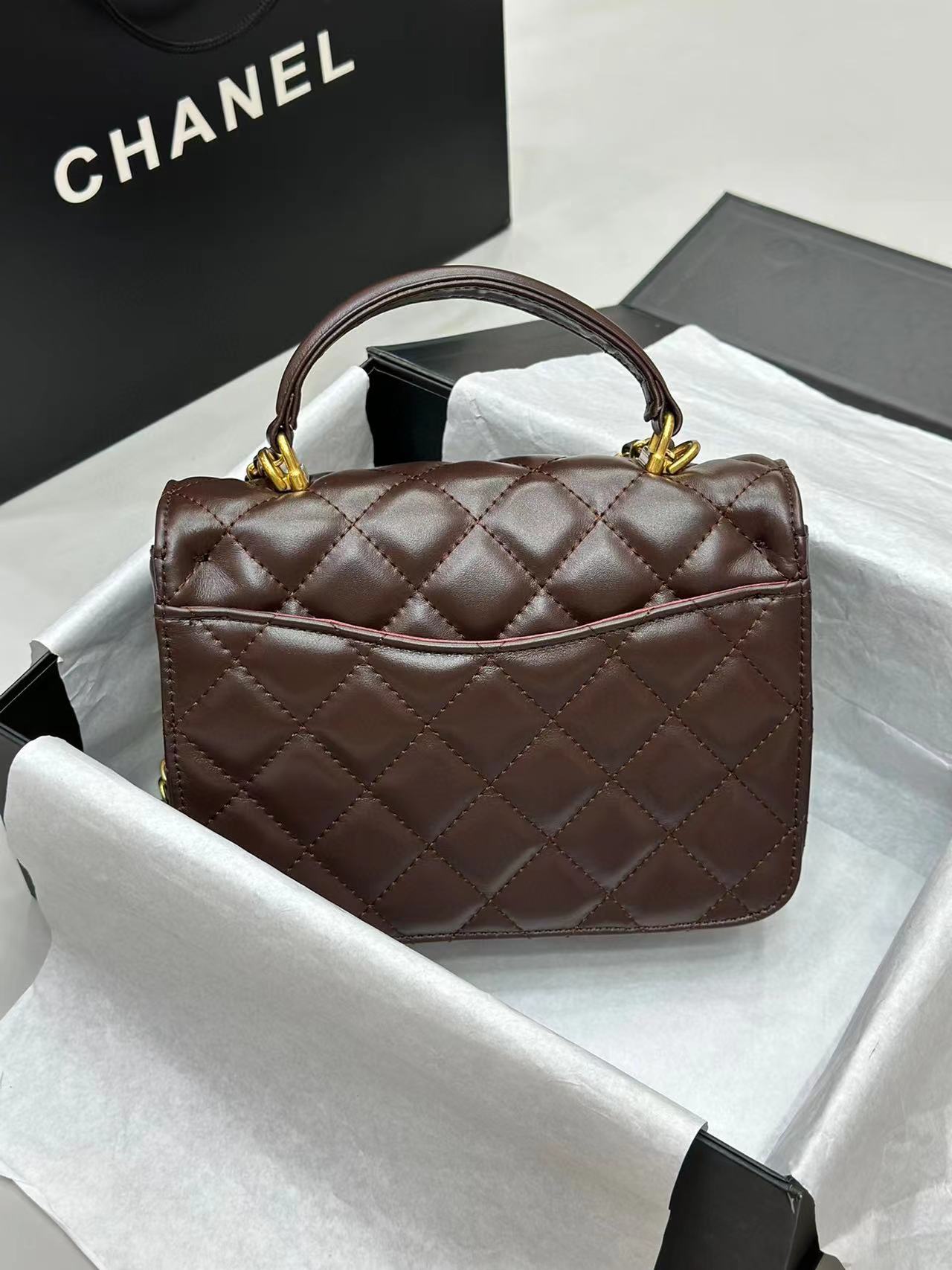 CHANE1 ハンドルフリップチェーン ダブルC ショルダーバッグ【50％割引+送料無料】