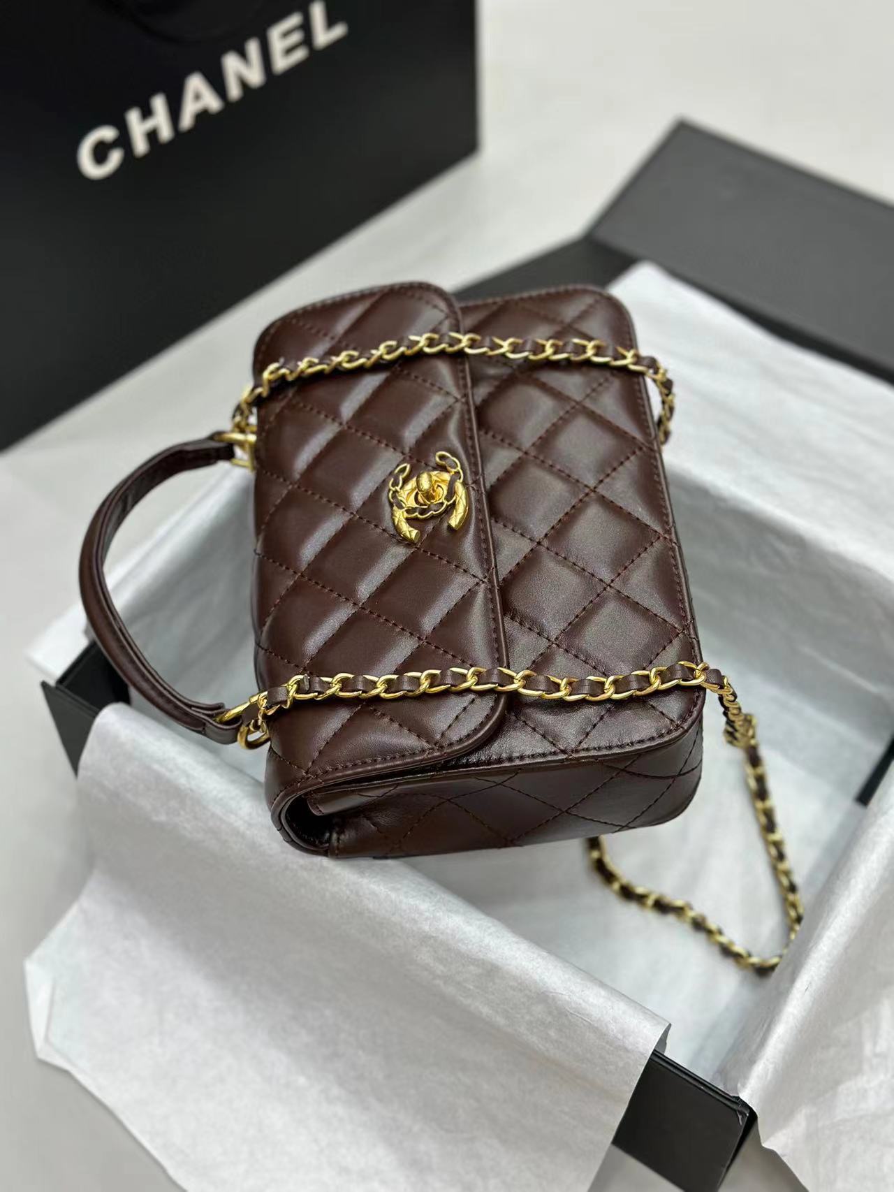 CHANE1 ハンドルフリップチェーン ダブルC ショルダーバッグ【50％割引+送料無料】