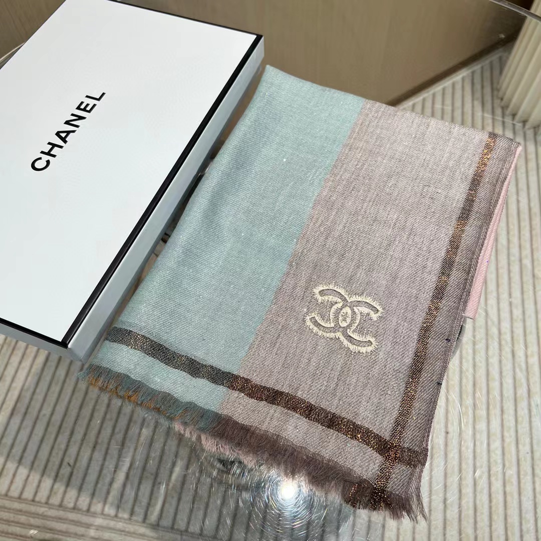 CHANE1 上質なロゴ刺繍スカーフ【50%割引+送料無料】