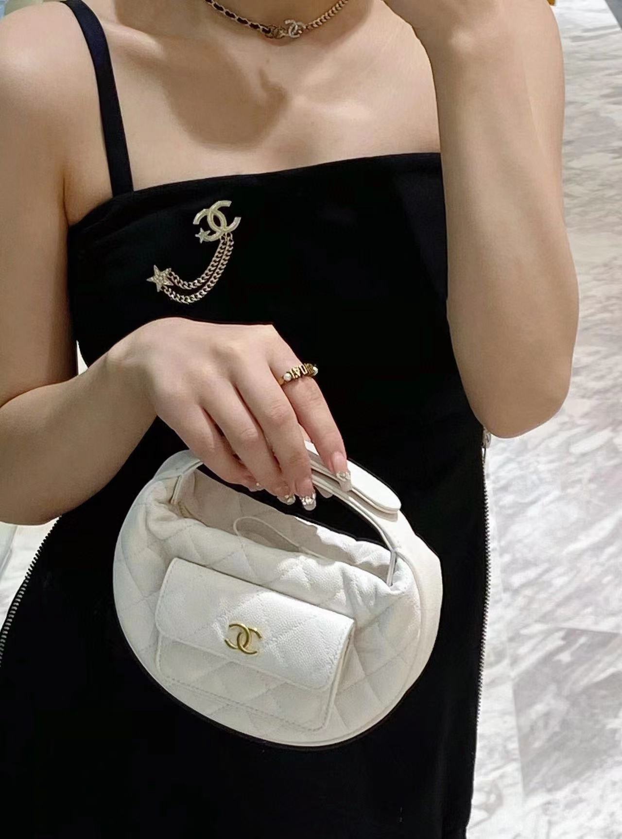 CHANE1 23B 五芒星ブローチ【50％割引+送料無料】