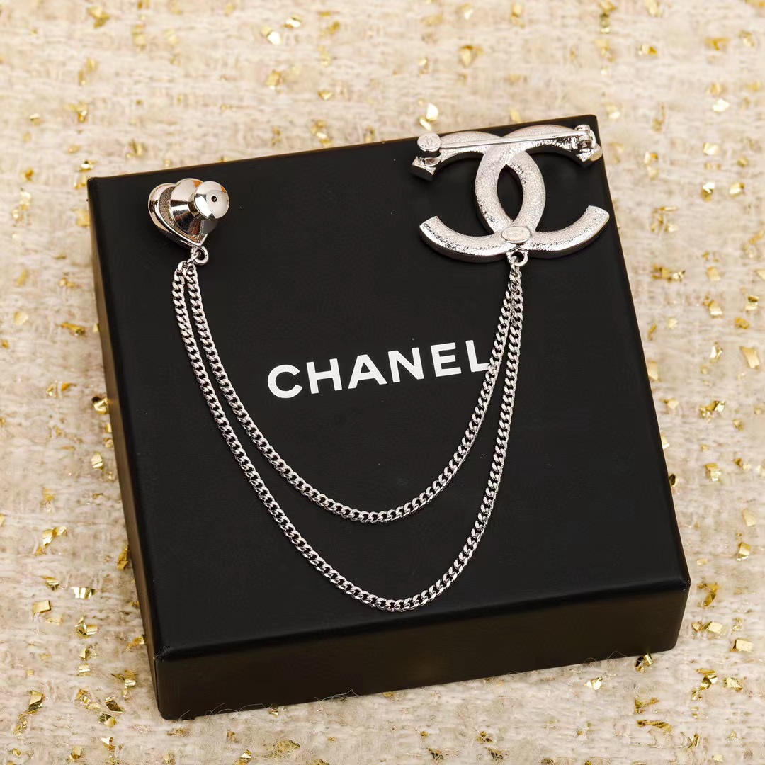 CHANE1 チェーンパールブローチ【50％割引+送料無料】