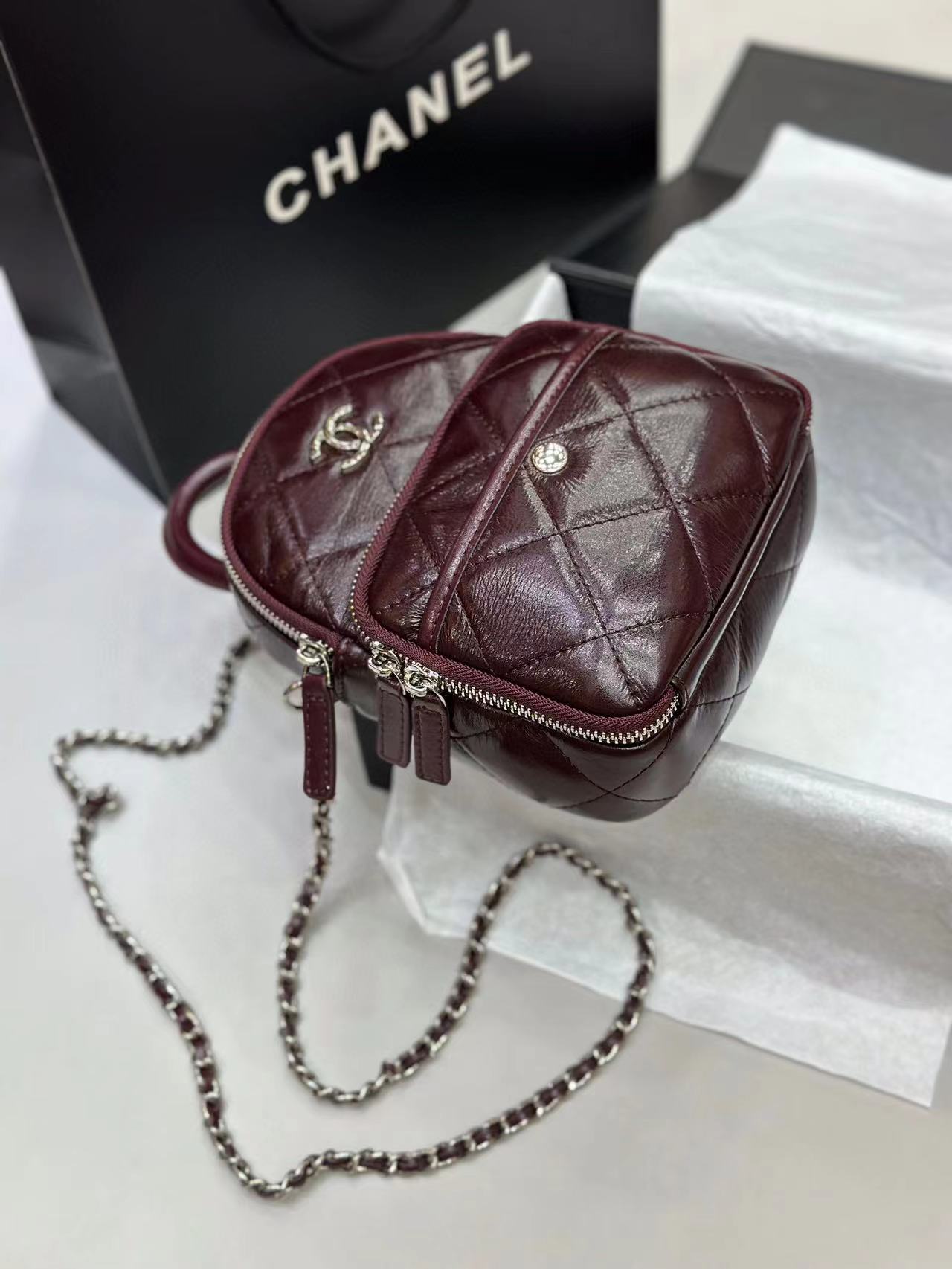 CHANE1 vintage ハンドクロスボディバッグ【50％割引+送料無料】