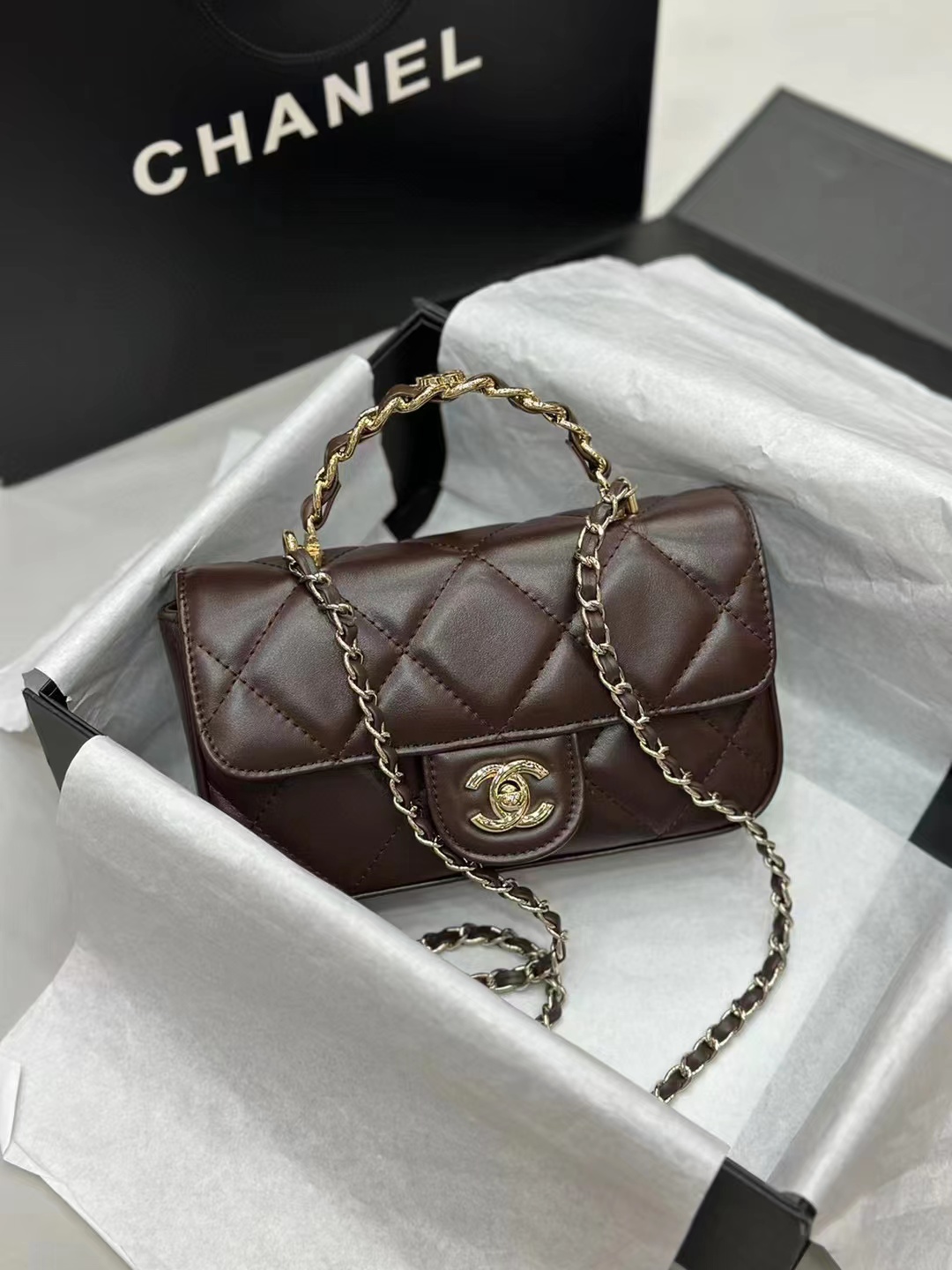 CHANE1 シープスキン ゴールド バックル ハンドバッグ【50％割引+送料無料】