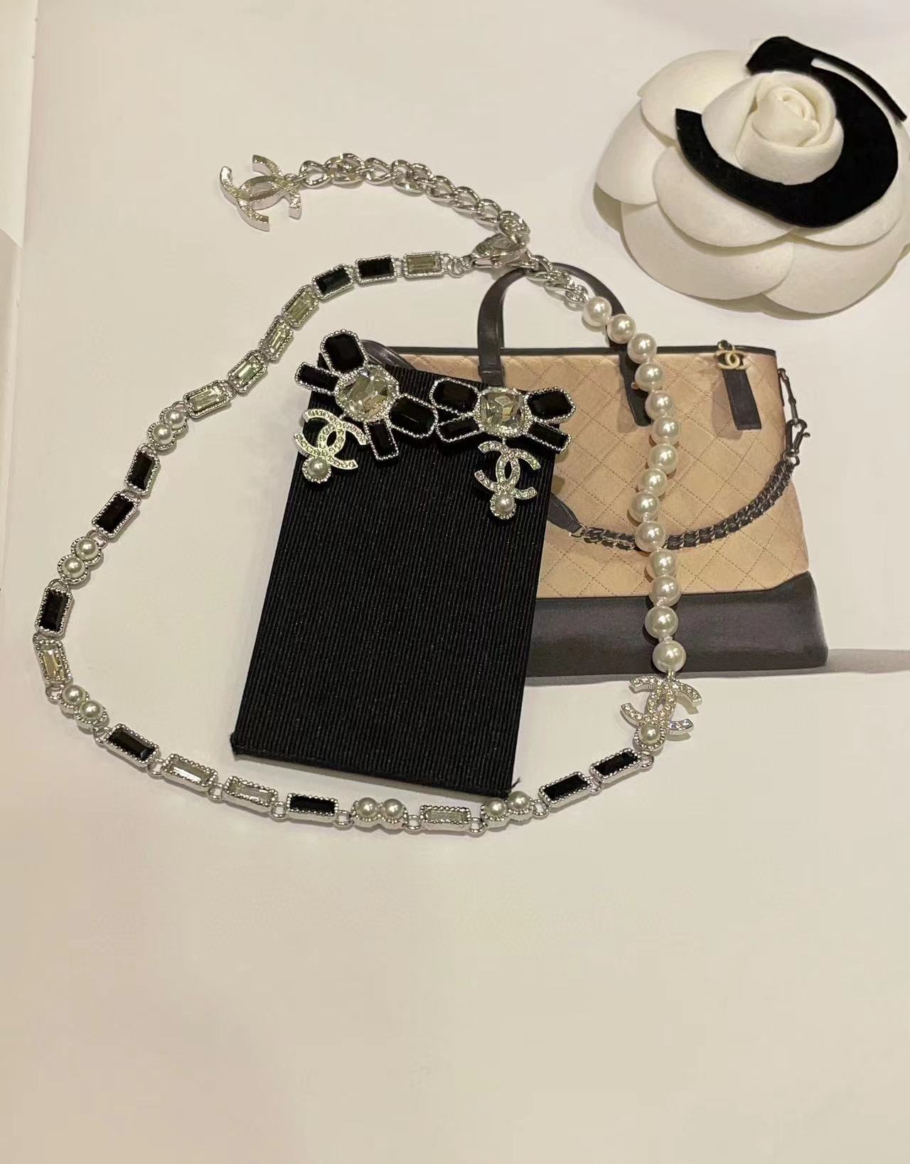 CHANE1 スクエア ダイヤモンド パール イヤリング + ネックレス 2点セット【50％割引+送料無料】