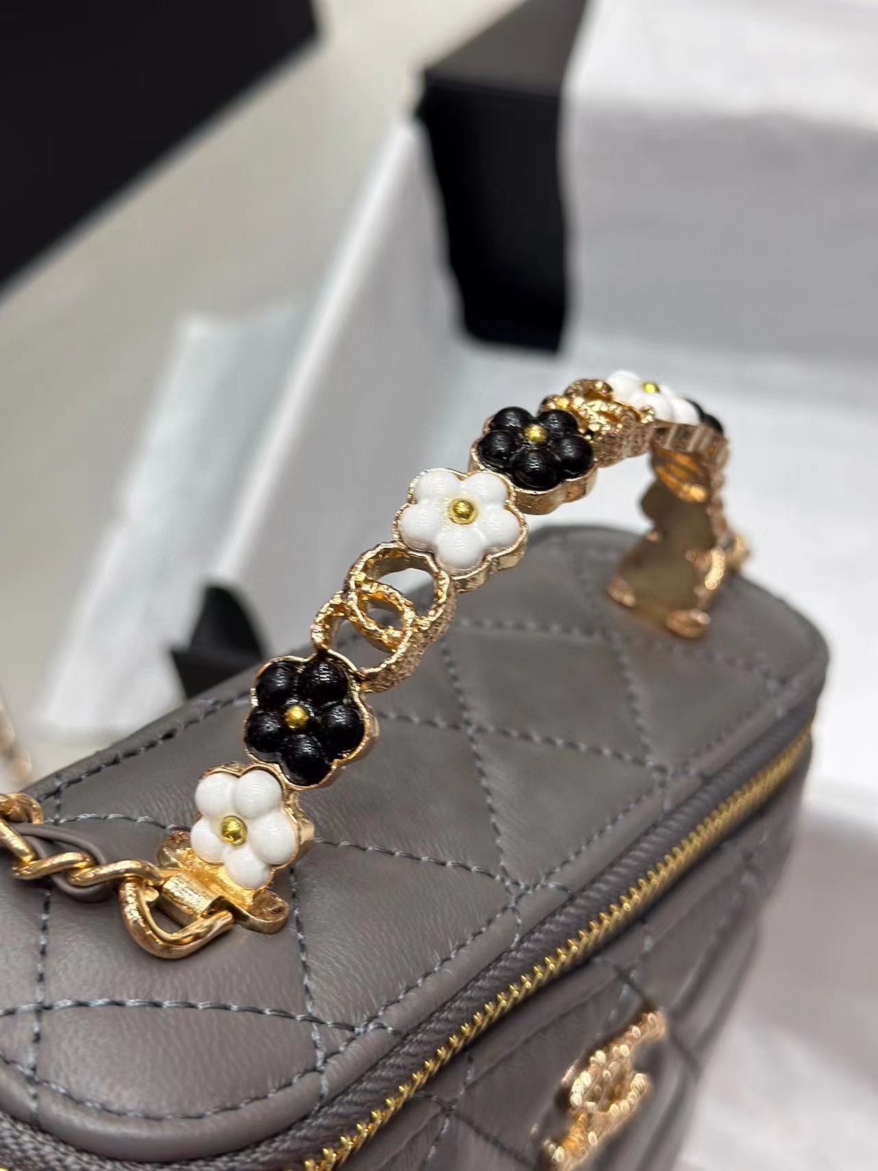 CHANE1 カメリアハンドルチェーンショルダークロスボディバッグ【50％割引+送料無料】