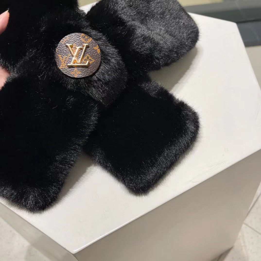 LV シンプルファースカーフ【50％割引+送料無料】