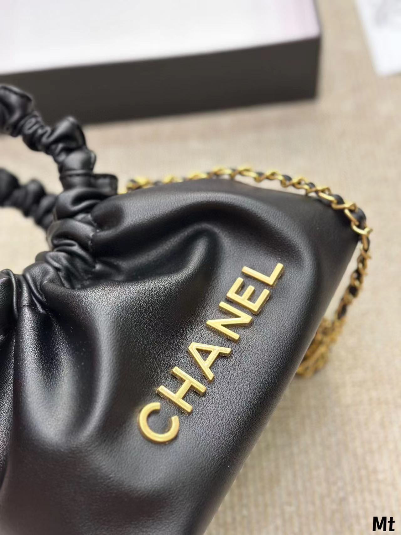 CHANE1 チェーンバケットバッグ【50％割引+送料無料】