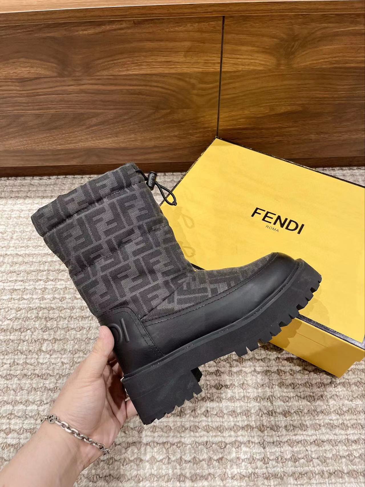 FEND1 高品質スペースコットンスノーブーツ【50％割引+送料無料】