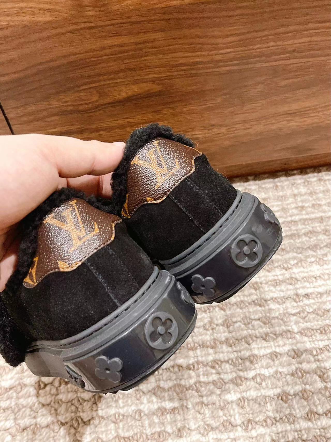 LV ラムウールの暖かいカジュアルシューズ【50％割引+送料無料】