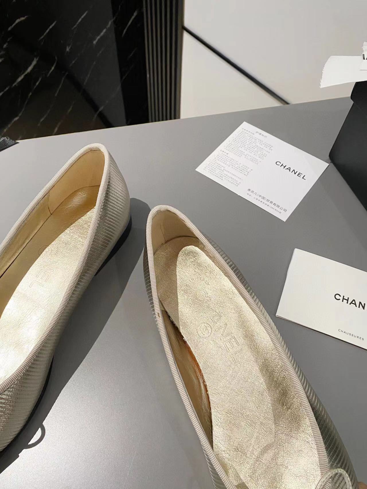 CHANE1 高品質リボンラウンドトゥフラットシューズ【50％割引+送料無料】