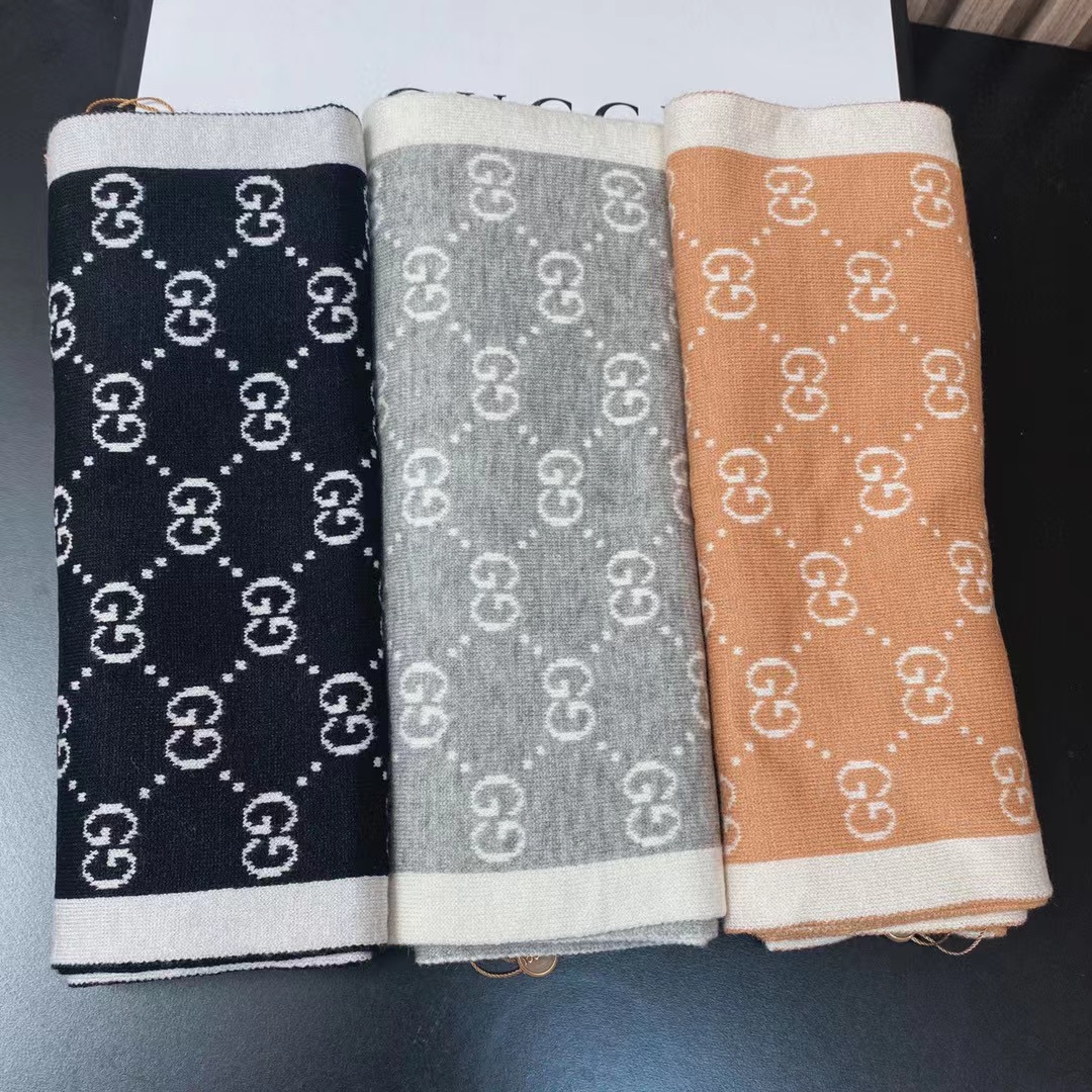 GUCC1 ジャガードカシミヤスカーフ【50％割引+送料無料】