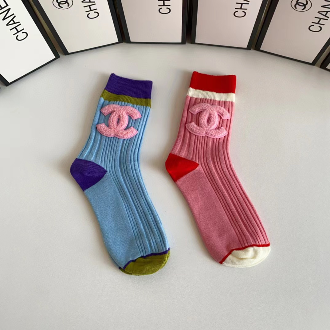 CHANE1 カシミア カラーブロック ダブル C ロゴ ソックス【50％割引+送料無料】