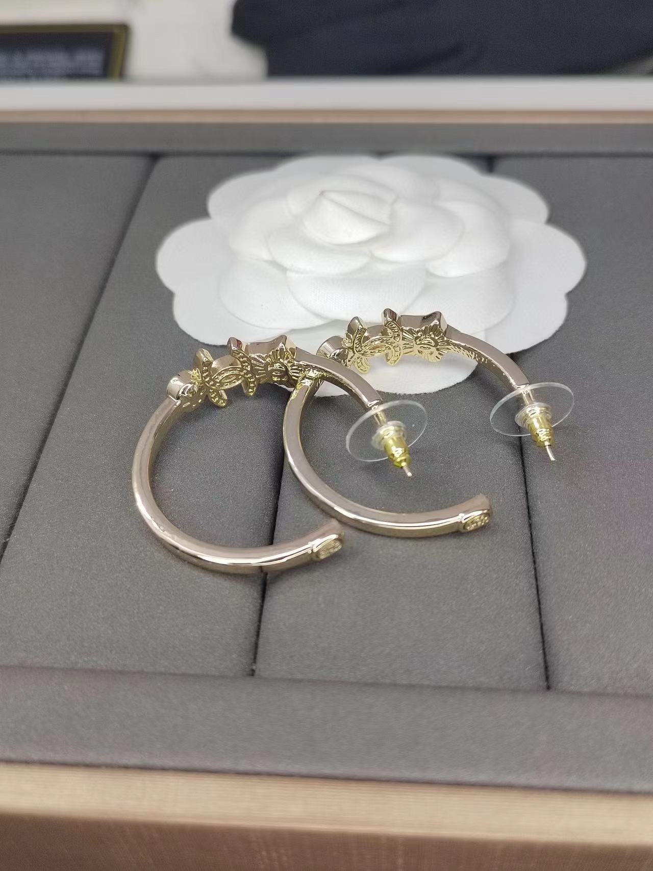 CHANE1 五芒星 ダイヤモンド ピアス【50％割引+送料無料】