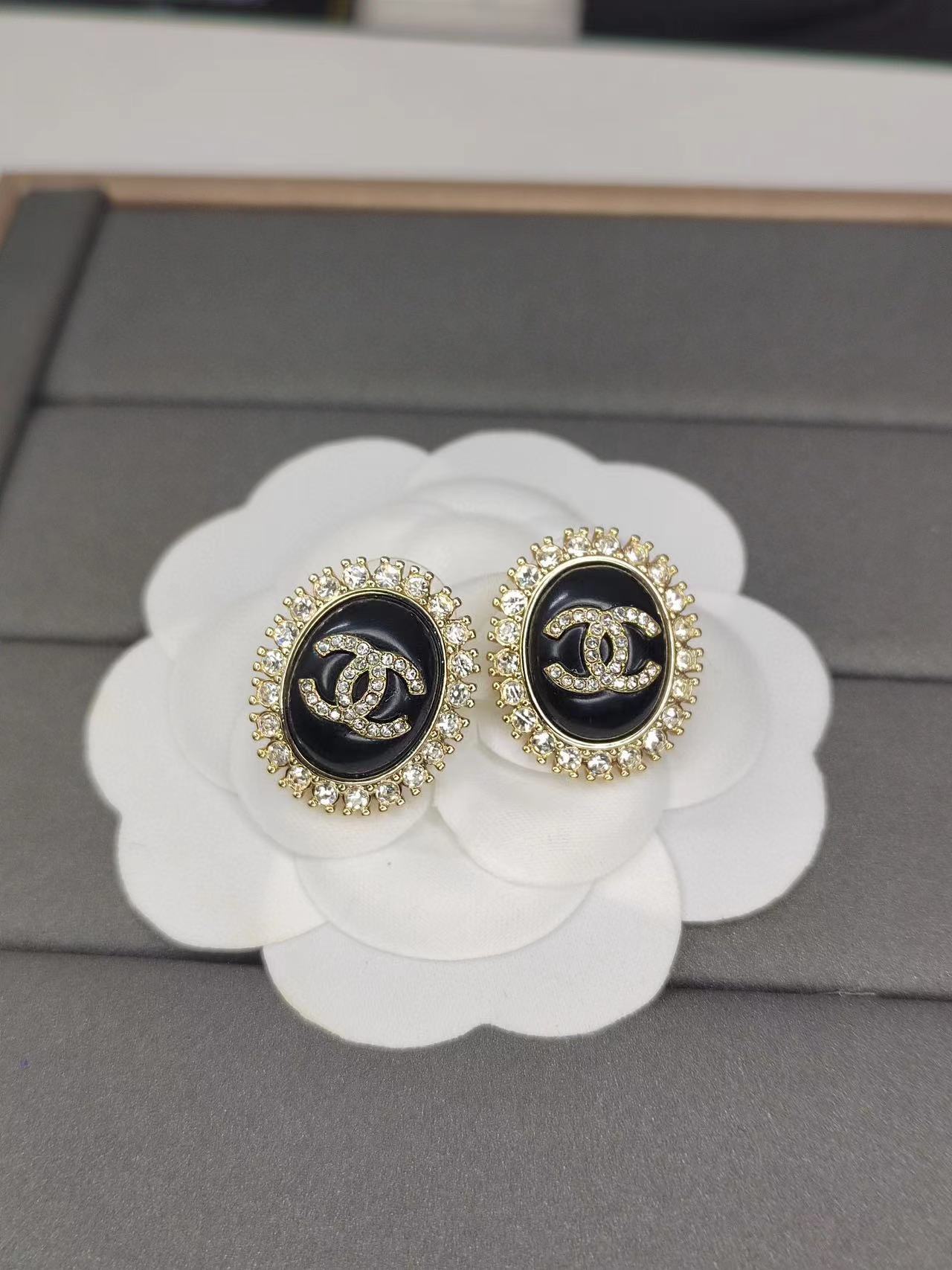 CHANE1 ダイヤモンド ラウンド スタッド ピアス【50％割引+送料無料】