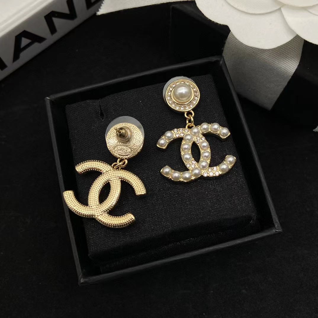 CHANE1 パール ダブル C スタッド ピアス【50％割引+送料無料】