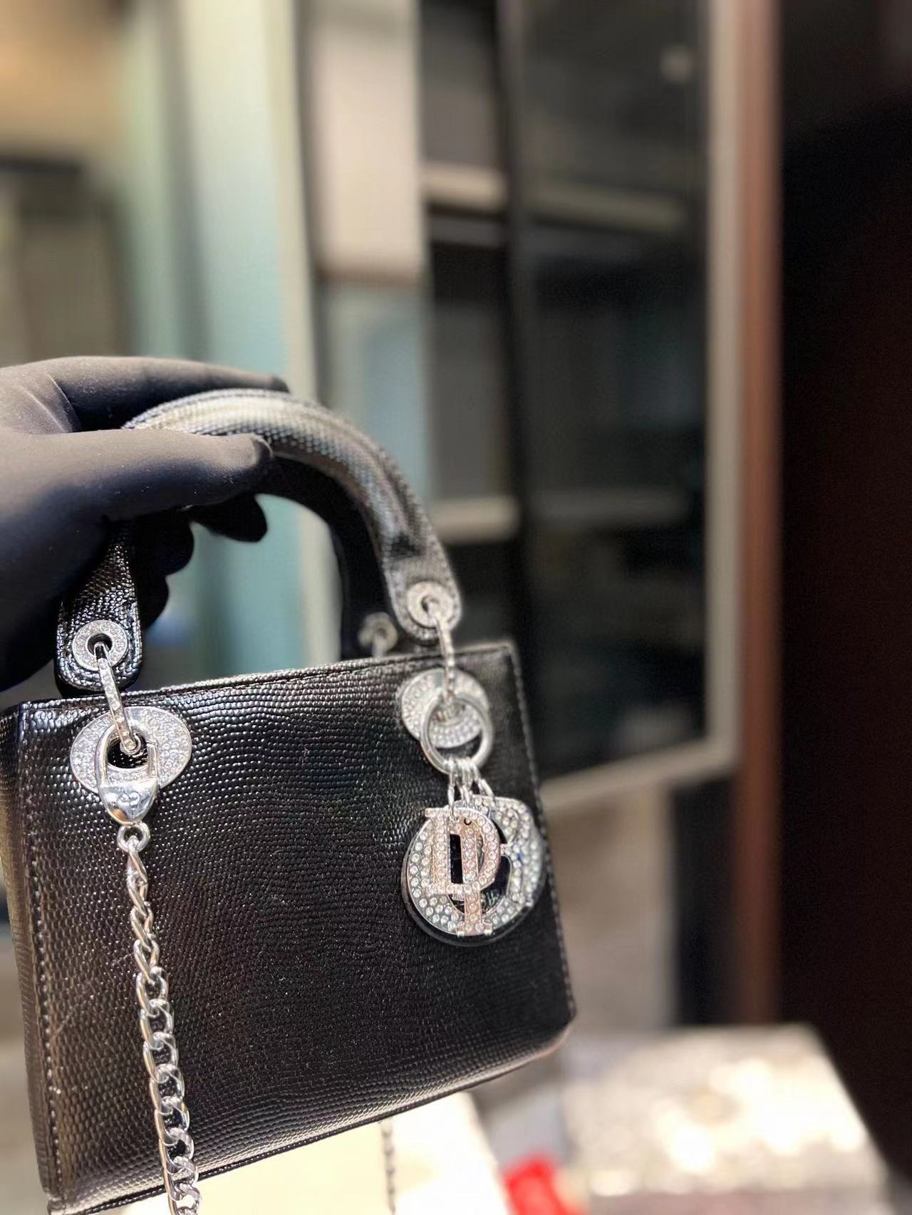 DI0R lady ダイヤモンドバックルハンドバッグ 【50％割引+送料無料】