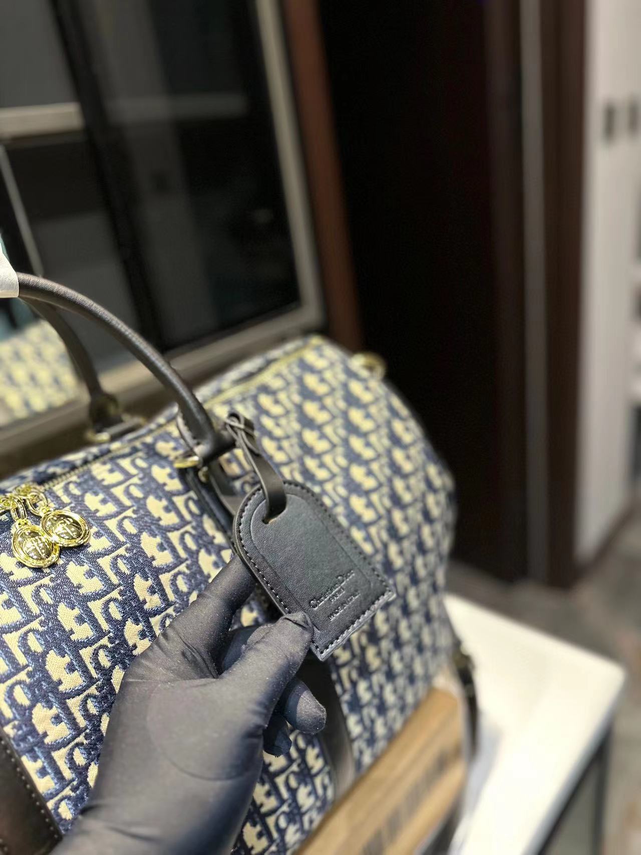 DIOR 老眼用トラベルバッグ 【50％割引+送料無料】