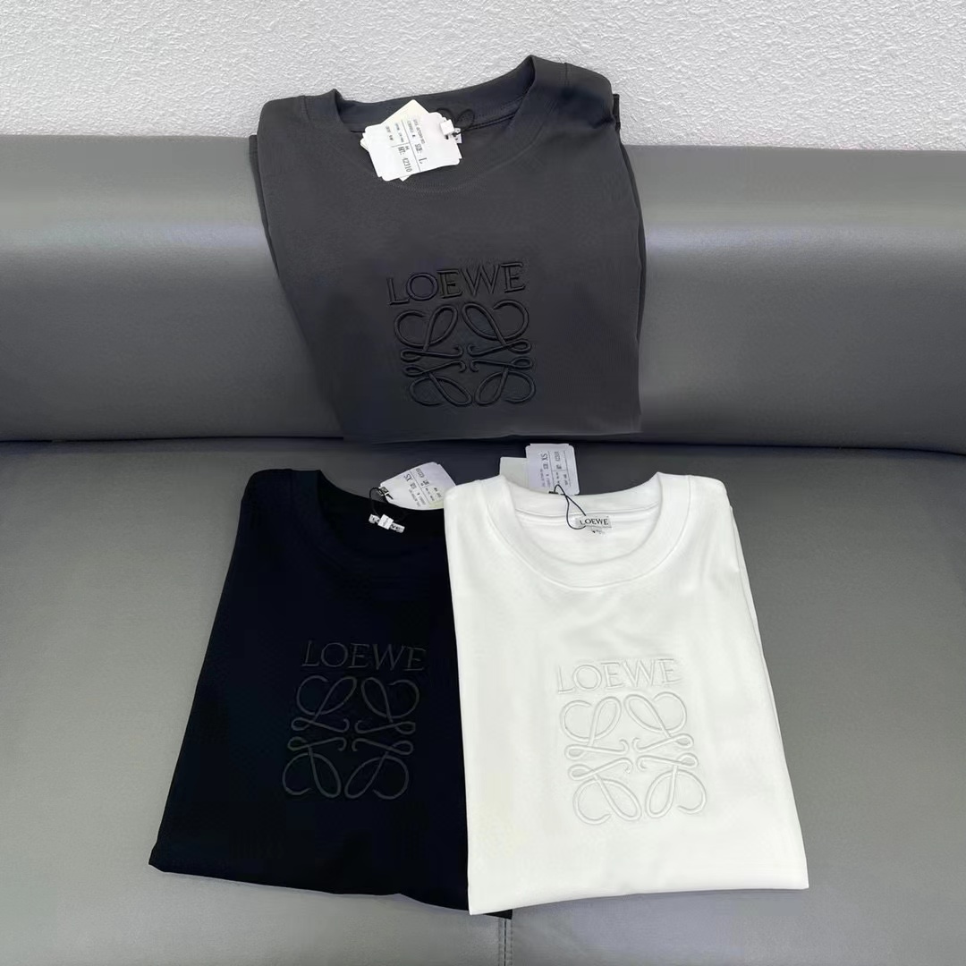 L0WEW 刺繍ロゴシンプルTシャツ【50％割引+送料無料】