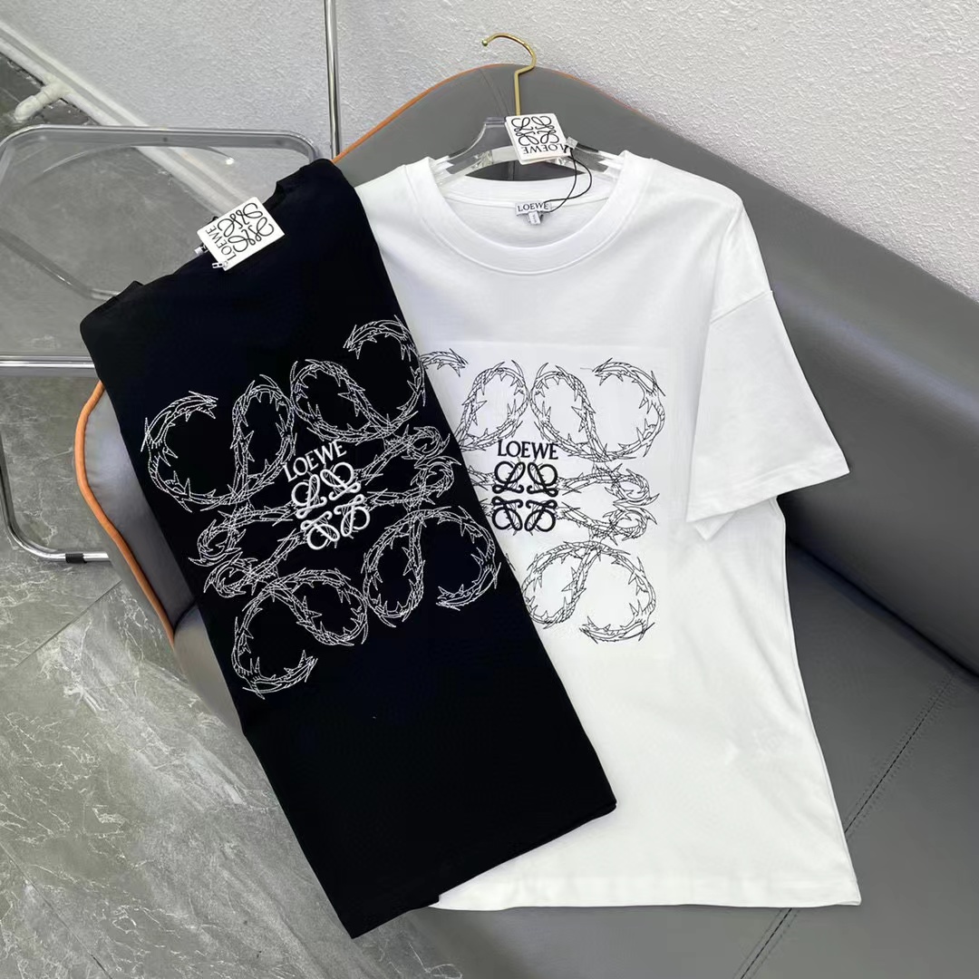 L0WEW 刺繍ロゴレターTシャツ【50％割引+送料無料】
