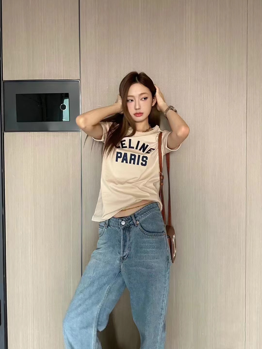 CEL1NE クラシックレター刺繍Tシャツ【50％割引+送料無料】