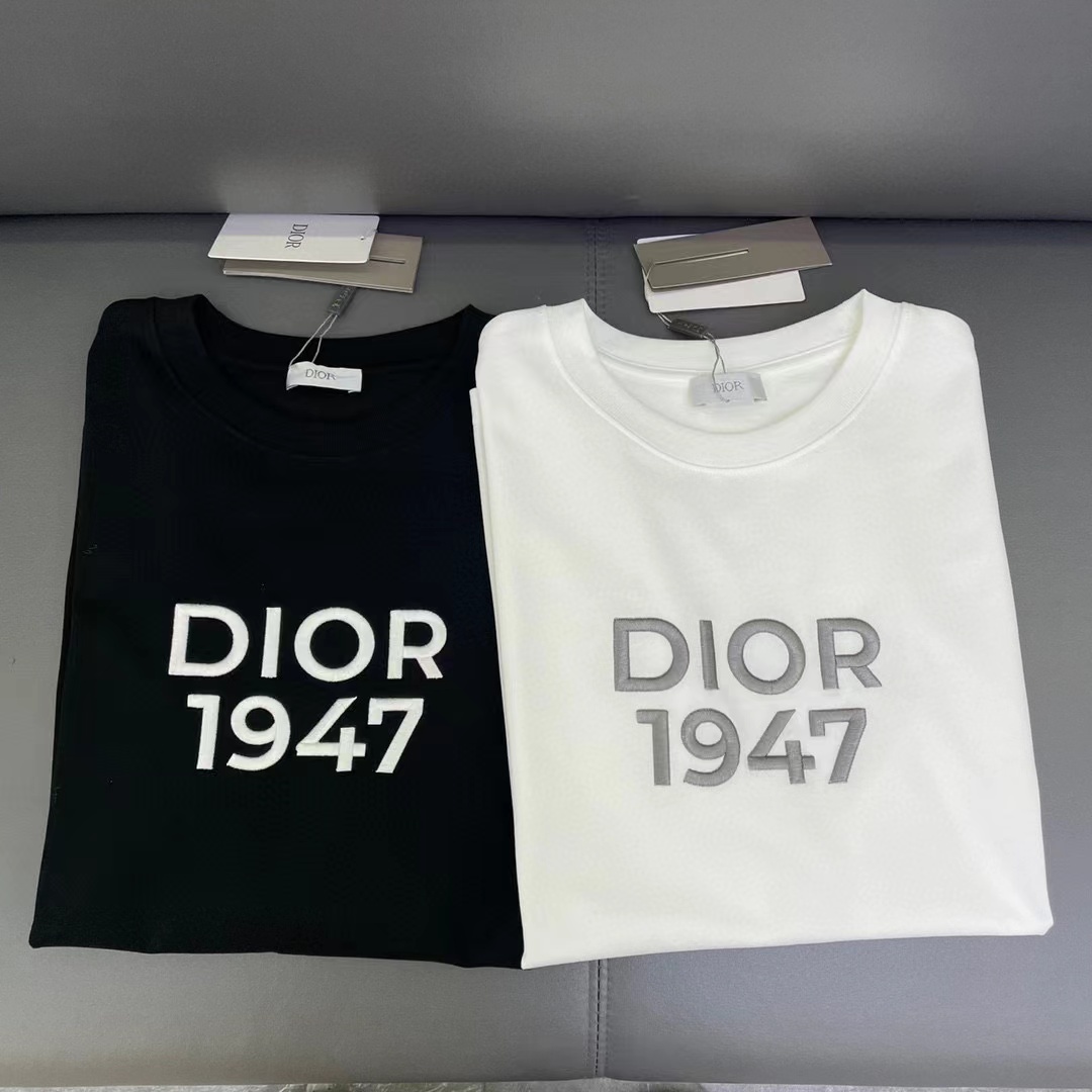 DI0R定番シンプル1947文字立体刺繍Tシャツ【50％割引+送料無料】