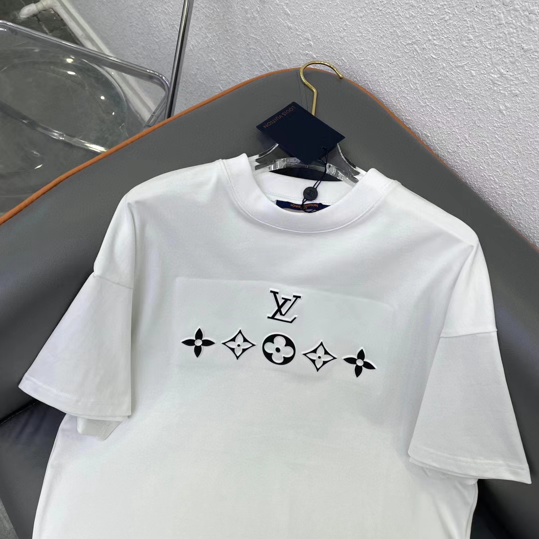 LV クラシック 老視エンボスレター T シャツ【50％割引+送料無料】