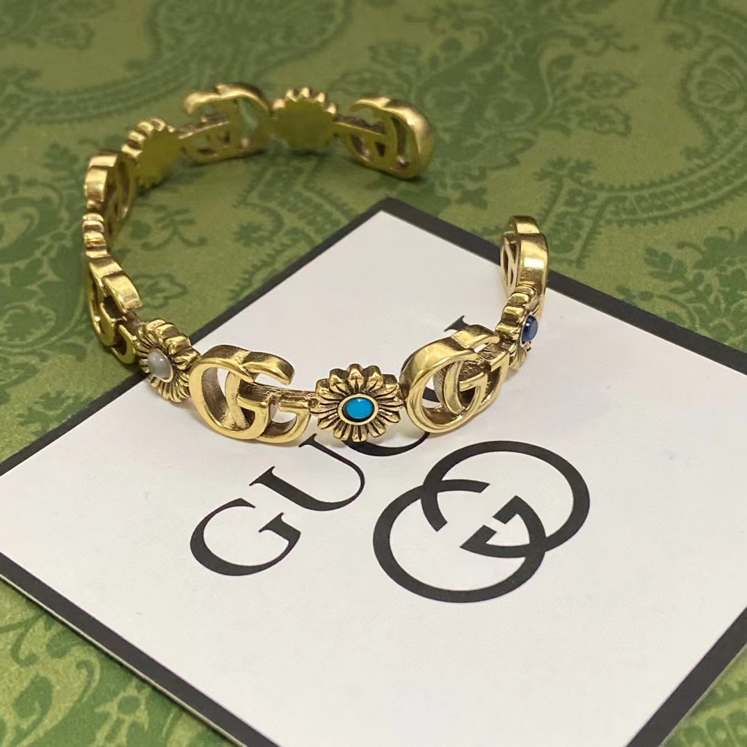 GUCC1 フラワーブレスレット【50％割引+送料無料】