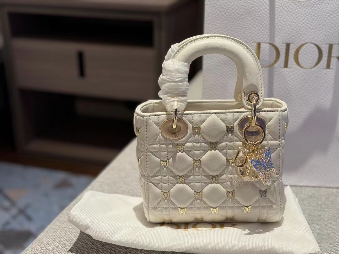 DI0R バタフライ ハンドバッグ【50％割引+送料無料】【50％割引+送料無料】