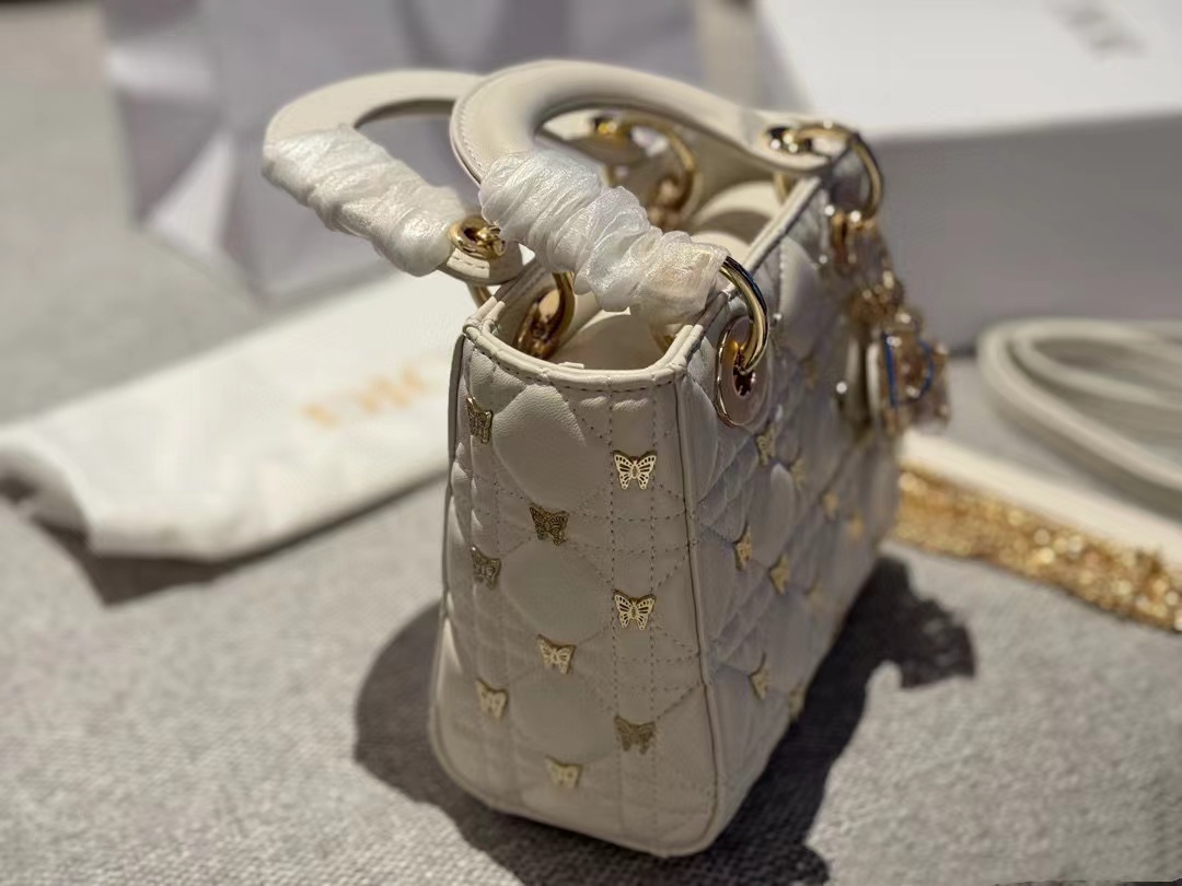 DI0R バタフライ ハンドバッグ【50％割引+送料無料】【50％割引+送料無料】