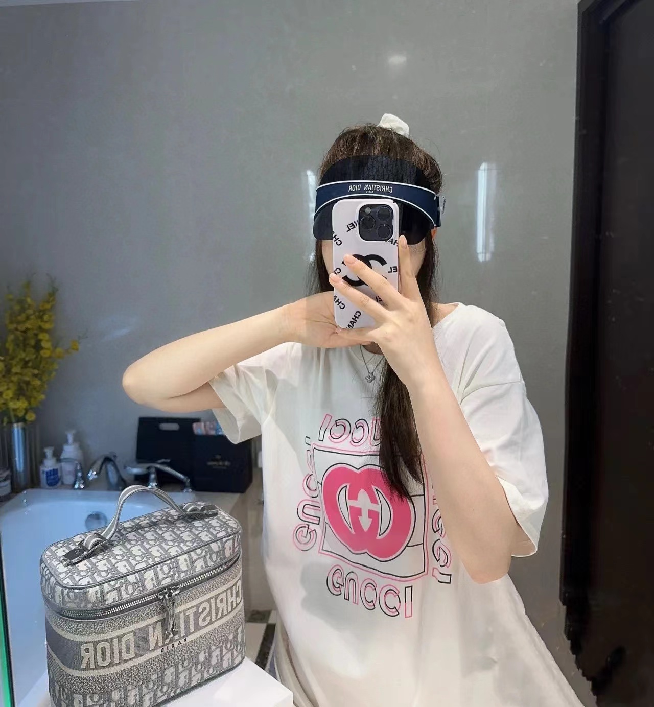 DI0R高品質刺繍入り化粧品バッグ 【50％割引+送料無料】