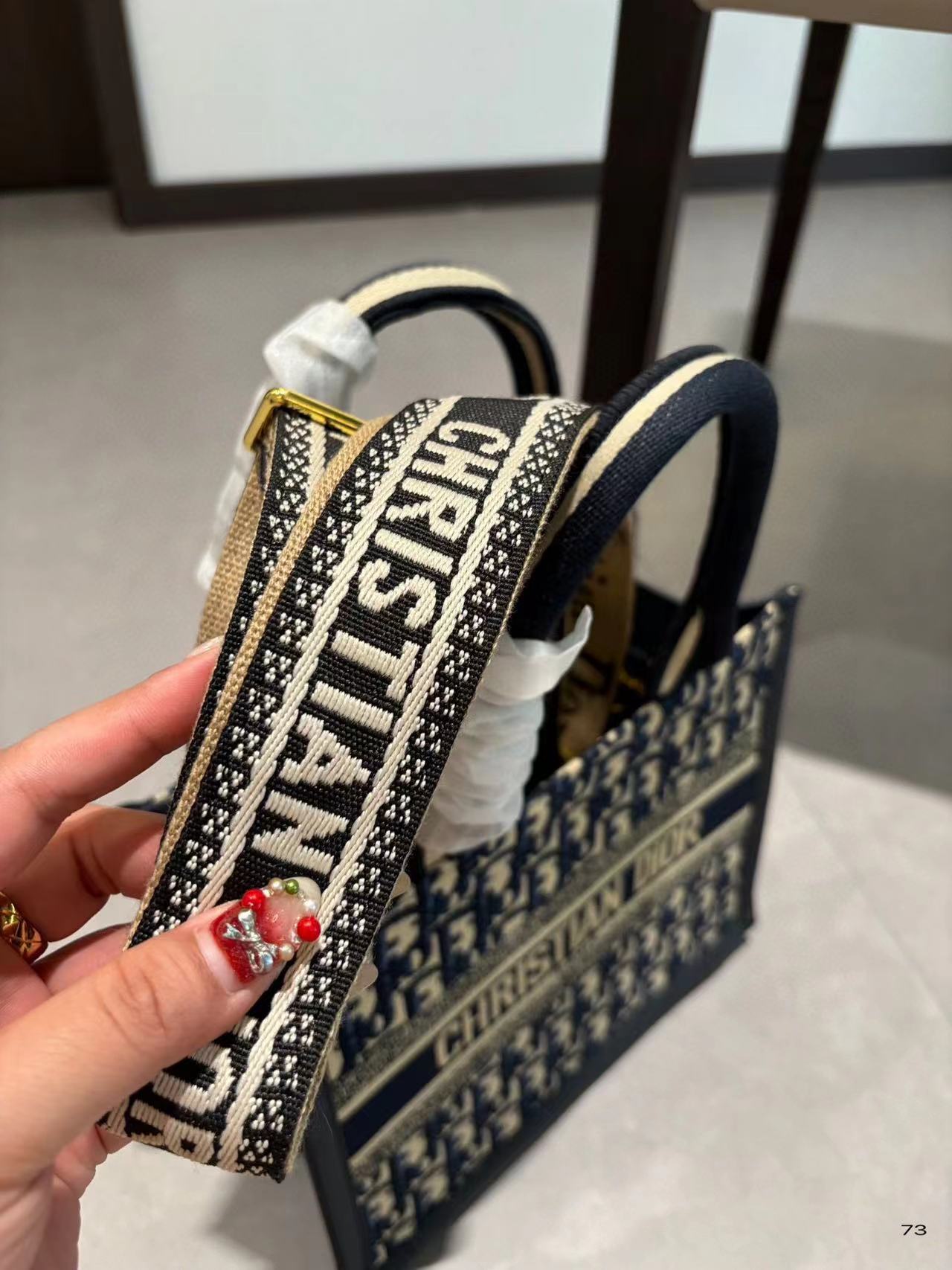 DI0R 刺繍老眼ハンドショッピングバッグ【50％割引+送料無料】