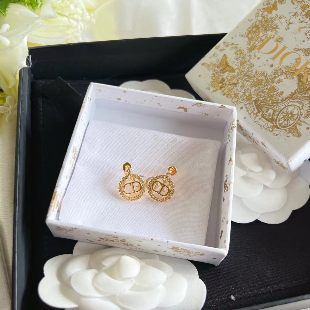 DI0R CD ラウンド イヤリング【 50％割引+送料無料】