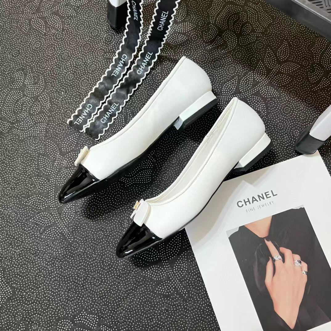 CHANE1 バタフライ カラーブロック フラットシューズ【50％割引+送料無料】